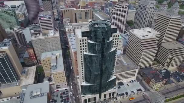 Cincinnati Luchtfoto Scripps Center Ohio Central Business District — Stockvideo
