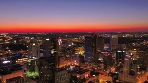 Columbus Noche Vista Aérea Ohio Luces Ciudad Centro Ciudad — Vídeos de Stock