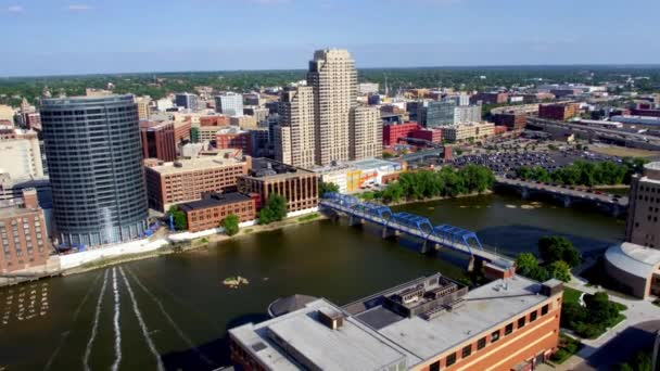 Grand Rapids Widok Powietrza Grand River Śródmieście Michigan — Wideo stockowe