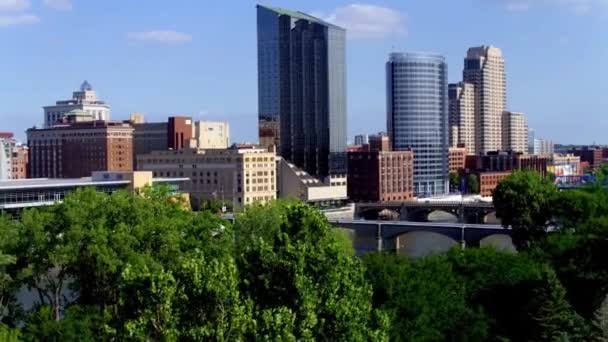 Grand Rapids Michigan Aerial View Downtown Grand River — Stok video