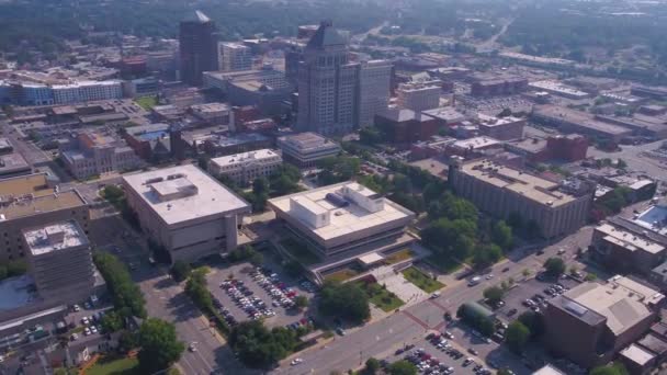 Greensboro Carolina Del Norte Paisaje Increíble Vista Aérea Centro Ciudad — Vídeo de stock