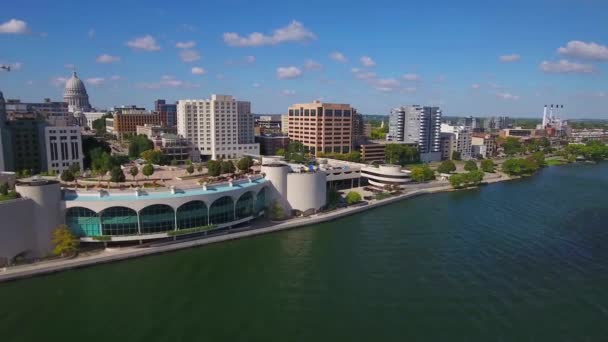 Madison Widok Powietrza Wisconsin Śródmieście Jezioro Mendota — Wideo stockowe