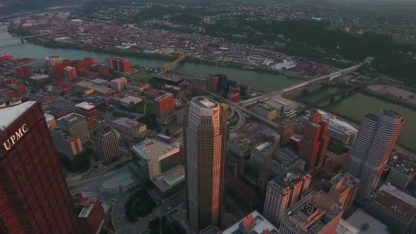 Puesta Sol Sobre Pittsburgh Vista Aérea Centro Ciudad Pensilvania — Vídeo de stock