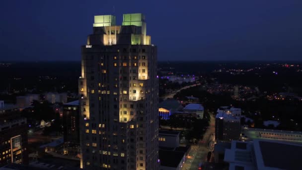 Raleigh Βράδυ Αεροφωτογραφία Downtown City Lights Βόρεια Καρολίνα — Αρχείο Βίντεο