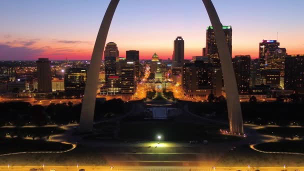 Louis Noite Missouri Vista Aérea Arco Entrada Centro Cidade — Vídeo de Stock