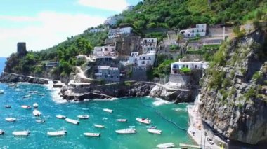 Amalfi, İtalya, Dik Kayalıklar, Salerno ili, Tırren Denizi, Hava Manzarası