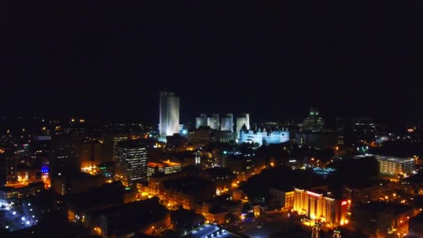 Albany Por Noche Vistas Los Aviones Tripulados Centro Ciudad Luces — Vídeo de stock