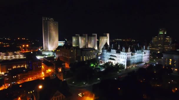 Gece Albany Drone View New York State Capitol Empire State — Stok video