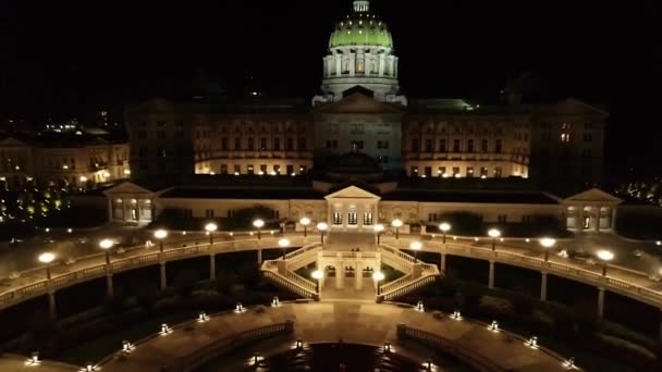 Harrisburg Bei Nacht Pennsylvania State Capitol Luftaufnahme Innenstadt — Stockvideo