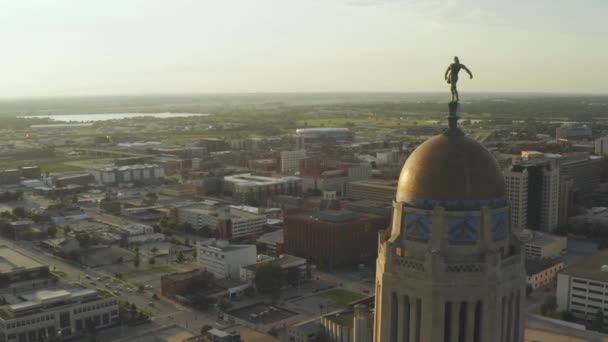 Lincoln Nebraska Eyalet Meclisi Nanılmaz Manzara Şehir Merkezi Hava Görüntüsü — Stok video