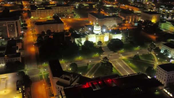 Montgomery Noite Capitólio Estado Alabama Vista Drone Centro Cidade Luzes — Vídeo de Stock