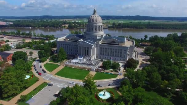 Jefferson City Missouri State Capitol Drone View Κέντρο Καταπληκτικό Τοπίο — Αρχείο Βίντεο