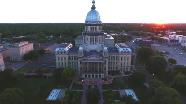 Zonsondergang Boven Illinois State Capitol Springfield Luchtfoto Downtown — Stockvideo