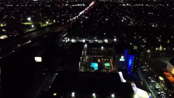 Anaheim Bei Nacht Drohnenblick Kalifornien Innenstadt Stadtbeleuchtung — Stockvideo