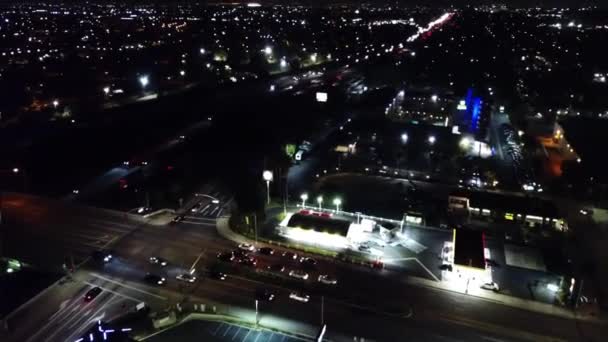 Anaheim Bei Nacht Drohnenblick Kalifornien Stadtbeleuchtung Innenstadt — Stockvideo