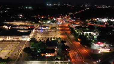 Gainesville 'de Gece, Florida, Drone View, Şehir Merkezi, Şehir Işıkları