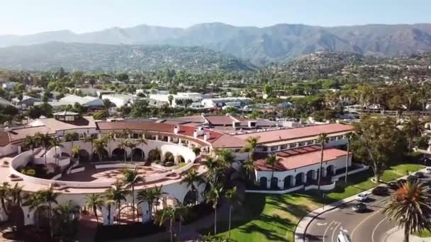 Santa Barbara Vista Drone Centro Cidade Paisagem Incrível Califórnia — Vídeo de Stock