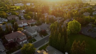 Günbatımı Elk Grove, California, İnanılmaz Manzara, Hava Manzarası, Lakeside