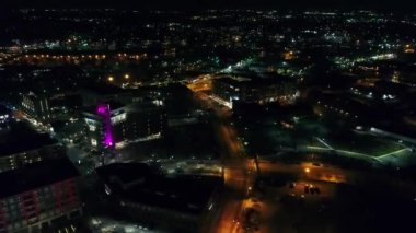 Greenville 'de Gece, Güney Carolina, Şehir Merkezi, Drone View, Şehir Işıkları