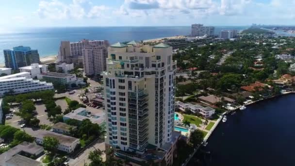 Fort Lauderdale Florida Pier Sixty Six Hotel Marina Drone View — Stock Video