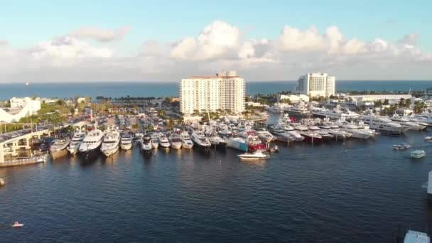 Форт Лодердейл Aerial View Флорида Нью Ривер Boat Pier — стоковое видео