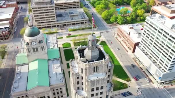 Fort Wayne Drone View Lincoln Bank Tower Allen County Courthouse — Vídeos de Stock
