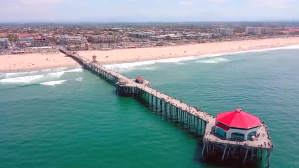 Huntington Beach Aerial Flying California Huntington Beach Pier — Video Stock
