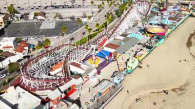 Santa Cruz Plajı, Giant Dipper, Drone View, California