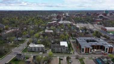 Ann Arbor, Drone View, Şehir merkezi, İnanılmaz Manzara, Michigan