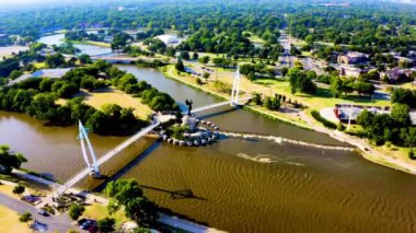 Wichita, Drone View, Ovaların Koruyucusu, Arkansas Nehri, Kansas