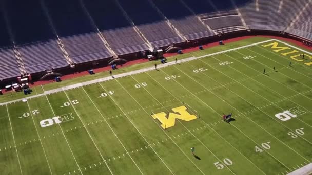 Ann Arbor Michigan Stadium Paisagem Incrível Vista Drone Centro Cidade — Vídeo de Stock