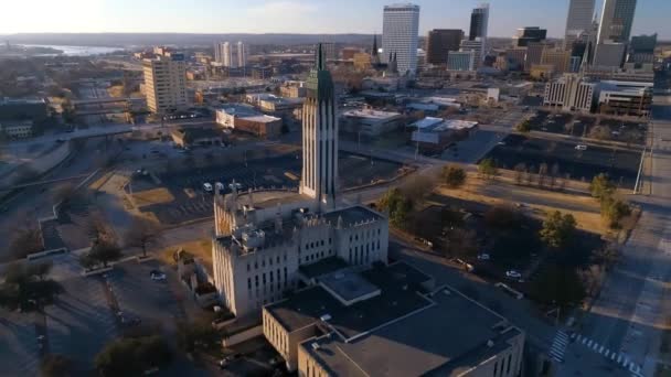 Tulsa Drone View Boston Avenue Methodist Church Centro Oklahoma — Vídeos de Stock