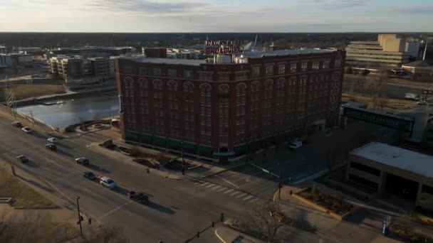 Wichita Drone View Drury Plaza Broadview Downtown Kansas — стокове відео