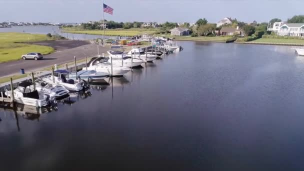 Westhampton Beach New York Staten Stevens Park Yacht Basin Drone — Stockvideo