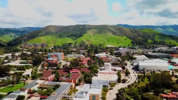 カリフォルニア工科大学ドローン フライング校サン ルイス オビスポ — ストック動画