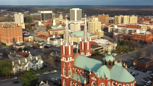ジョージア州セントジョセフ カトリック教会空中からの眺め — ストック動画