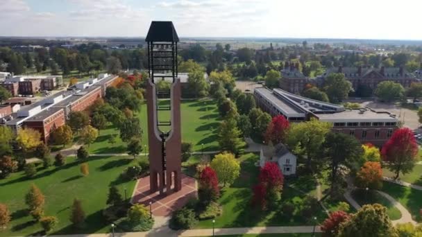 Champaign Mcfarland Memorial Bell Tower Aerial View University Illinois — Stock video