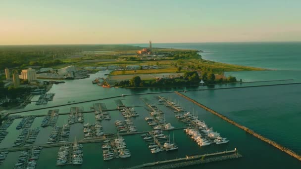 Zonsondergang Waukegan Harbor Luchtfoto Illinois Verbazingwekkend Landschap — Stockvideo