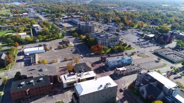 Flint Michigan Centro Ciudad Paisaje Increíble Vuelo Aéreo — Vídeo de stock