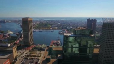 Baltimore 'da, İç Liman' da, Maryland 'de, Şehir Merkezinde Hava Uçuşu