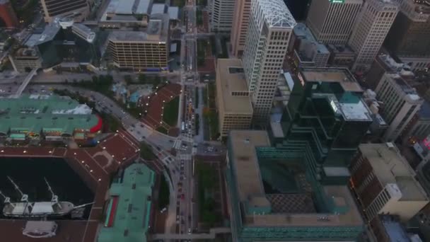 Luchtfoto Vliegen Avond Baltimore Maryland Downtown Amazing Cityscape — Stockvideo