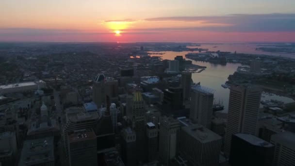 Puesta Sol Sobre Baltimore Vuelo Aéreo Maryland Centro Ciudad — Vídeo de stock