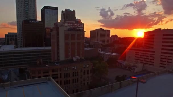 Sonnenuntergang Über Birmingham Alabama Luftflug Innenstadt Erstaunliches Stadtbild — Stockvideo