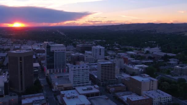 Sunset Boise Idaho Amazing Cityscape Aerial Flying Downtown — Vídeo de Stock