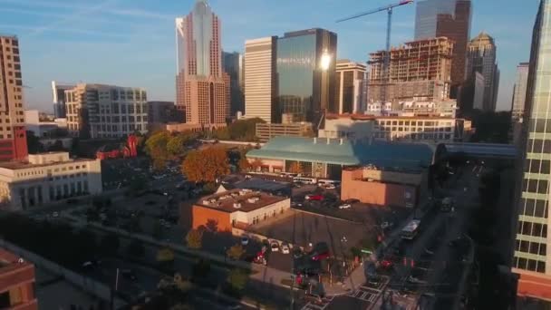 Luchtvliegen Charlotte Beautiful Cityscape Downtown North Carolina — Stockvideo