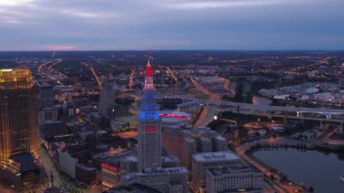 Cleveland, Ohio, Şehir Merkezi, İnanılmaz Şehir Üzerinde Uçan Hava