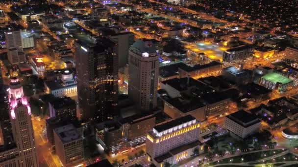 Letecké Létání Přes Noc Columbus Downtown City Lights Ohio — Stock video