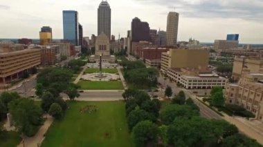 Indianapolis üzerinde Uçan Hava, Obelisk Meydanı, Şehir Merkezi, Indiana