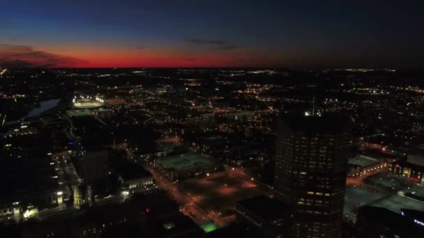 Aerial Flying Night Indianapolis Indiana Downtown Amazing Cityscape — Stockvideo