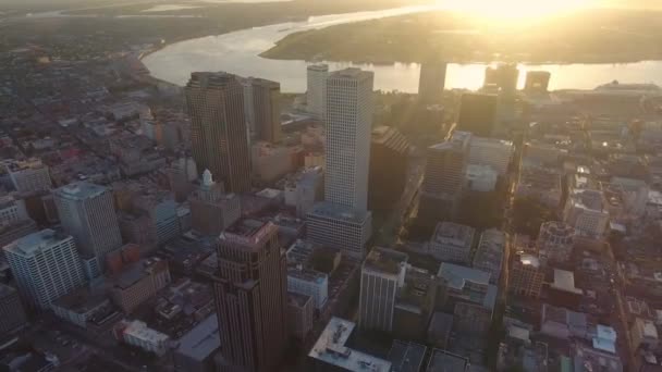 Vuelo Aéreo Sobre Nueva Orleans Luisiana Centro Paisaje Urbano Increíble — Vídeo de stock